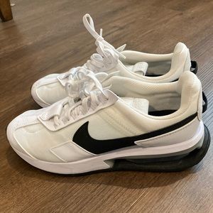 Women's Nike Air Max Pre-Day